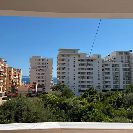 Xhelili סרנדה